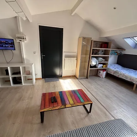 4 Personnes 3 Lits Wifi Parking Apartment *