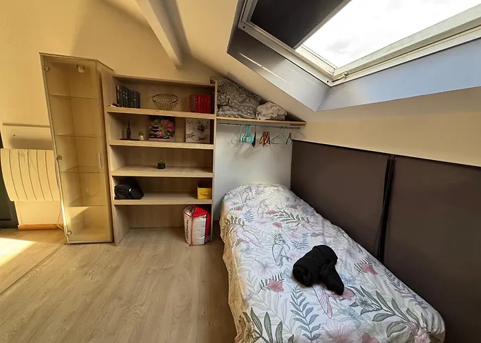 4 Personnes 3 Lits Wifi Parking Apartmán